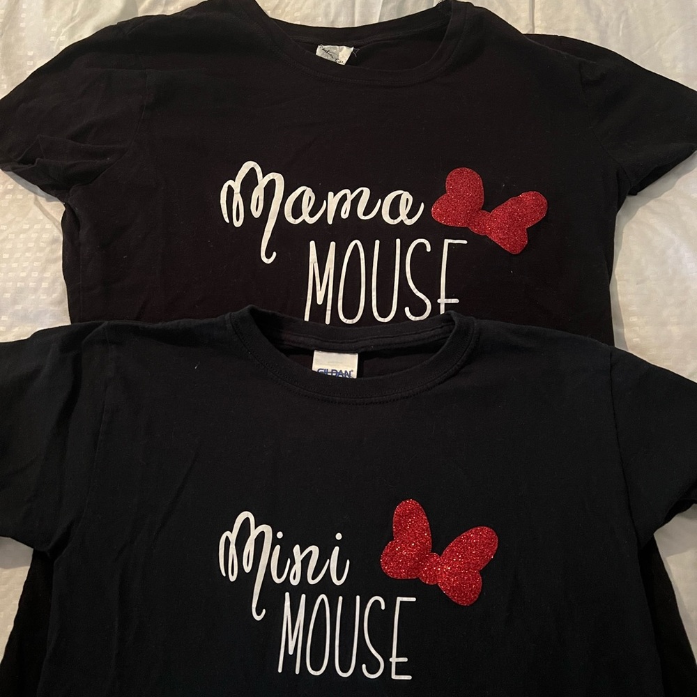 Mama Mouse (woman size medium) and Mini Mouse ( youth small) matching shirt set